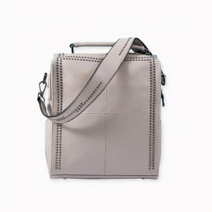 Sac à dos carré en cuir de vache
